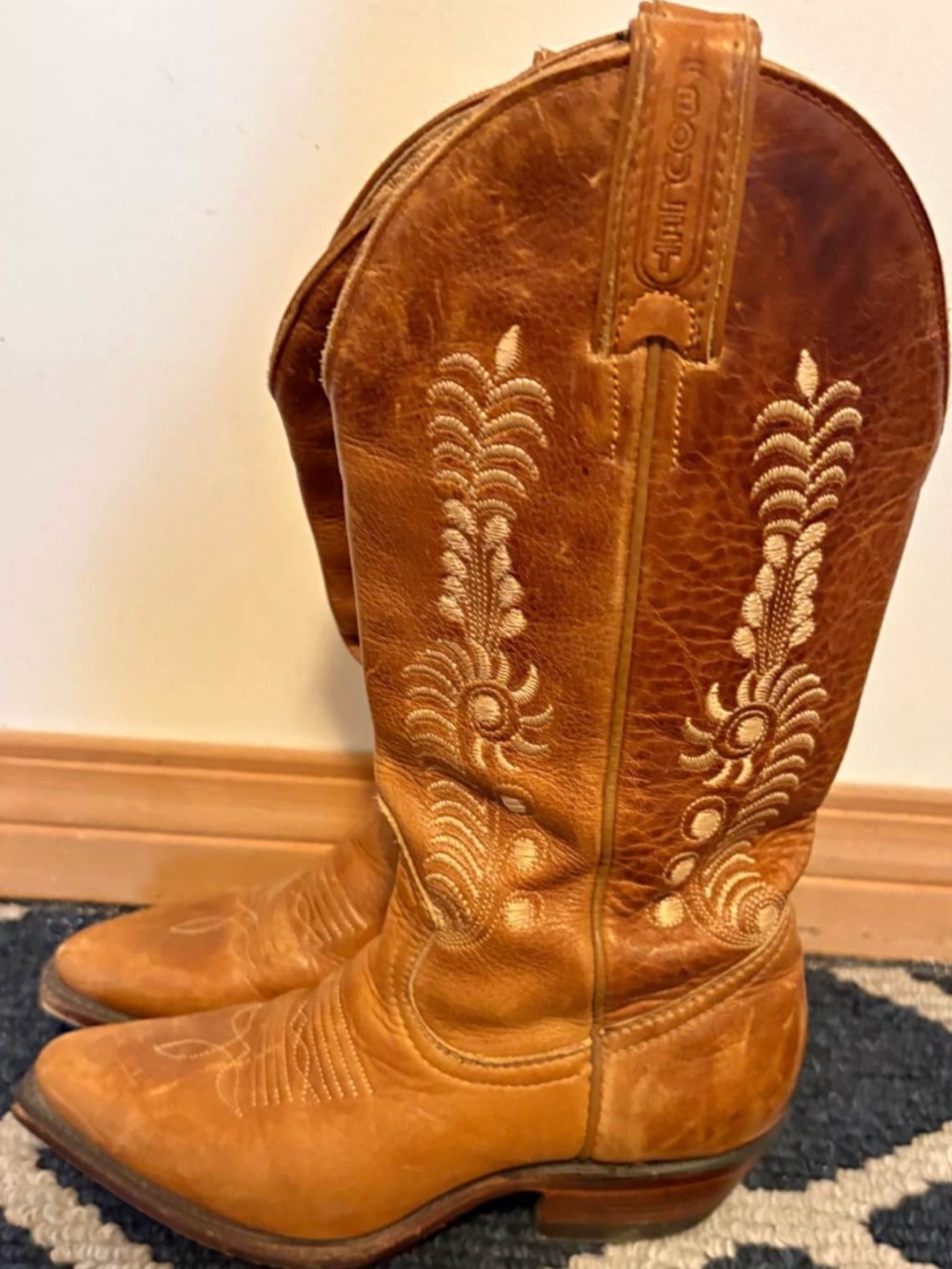 Vintage Boulet Leather Cowboy Boots Size 5 Tan Western Stitched Made in Canada